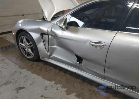 2012 Porsche Panamera 4S из США, поврежденный, VIN WP0AB2A71CL060068